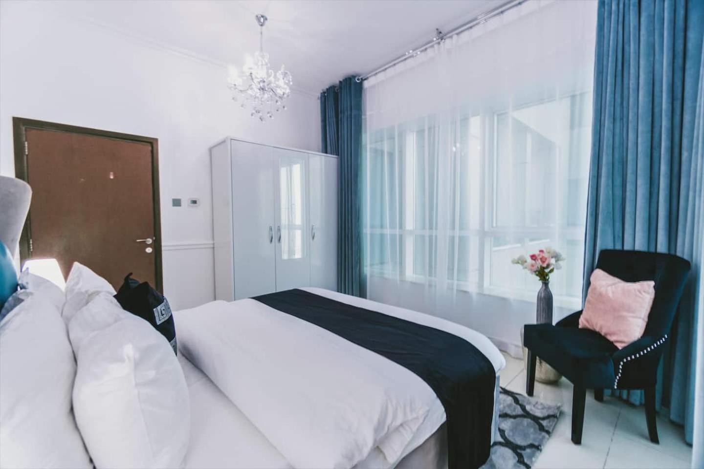 Pristine Apartment Sunrise View At 51St Dubaj Zewnętrze zdjęcie